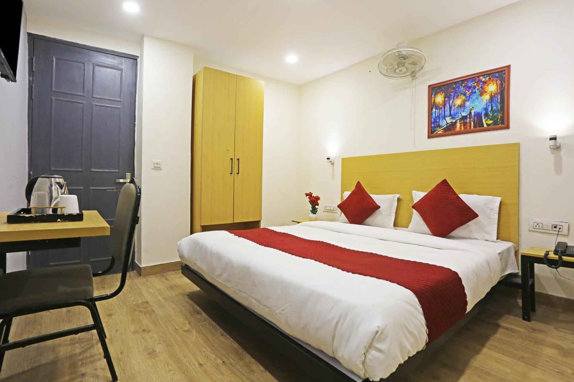 דלהי Hotel Twamev Residency Uttam Nagar Couple Friendly מראה חיצוני תמונה